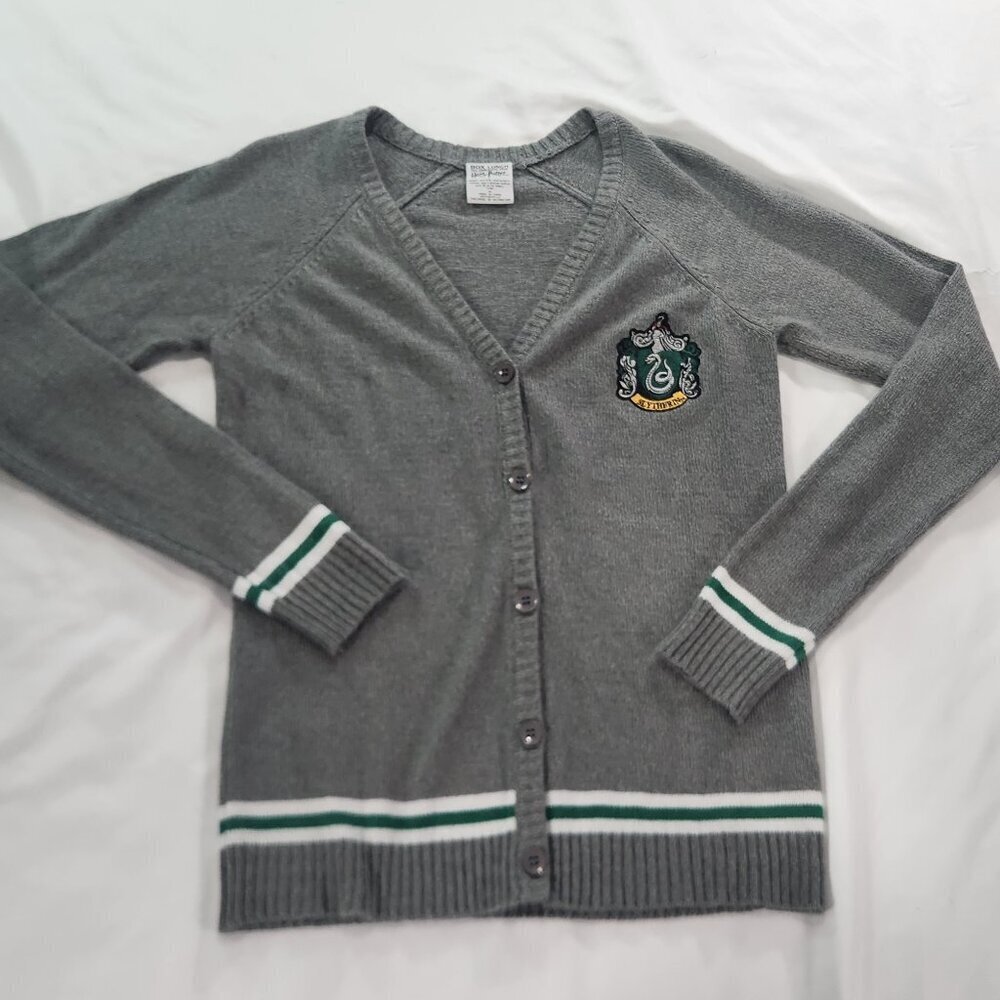 Box Lunch Harry Potter Slytherin Cardigan Size Medium  Lot D